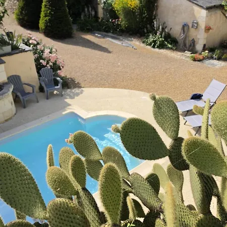 L'epissantre-24p- Piscine- Troglodytique Fontaine-Milon